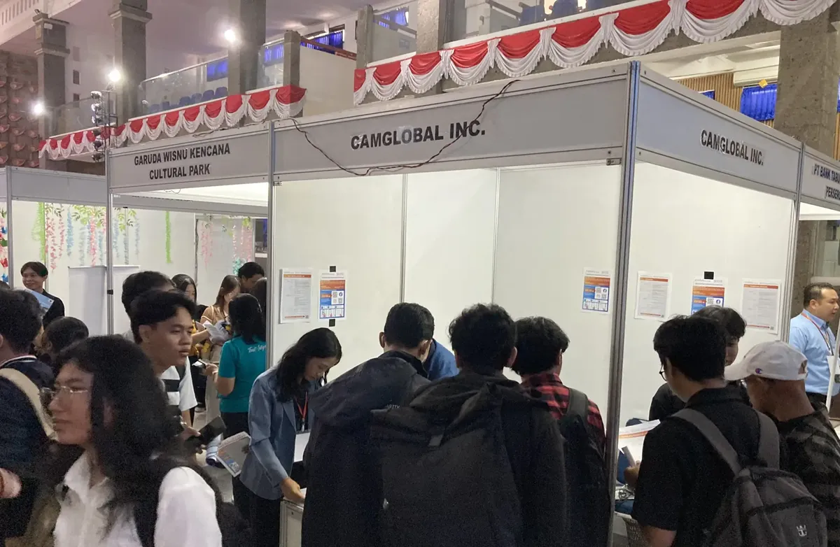 キャムグローバル