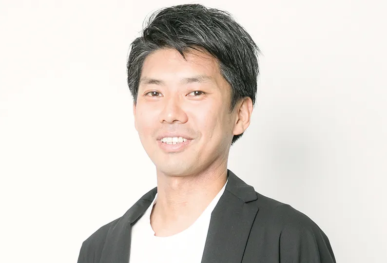 草深 悠介